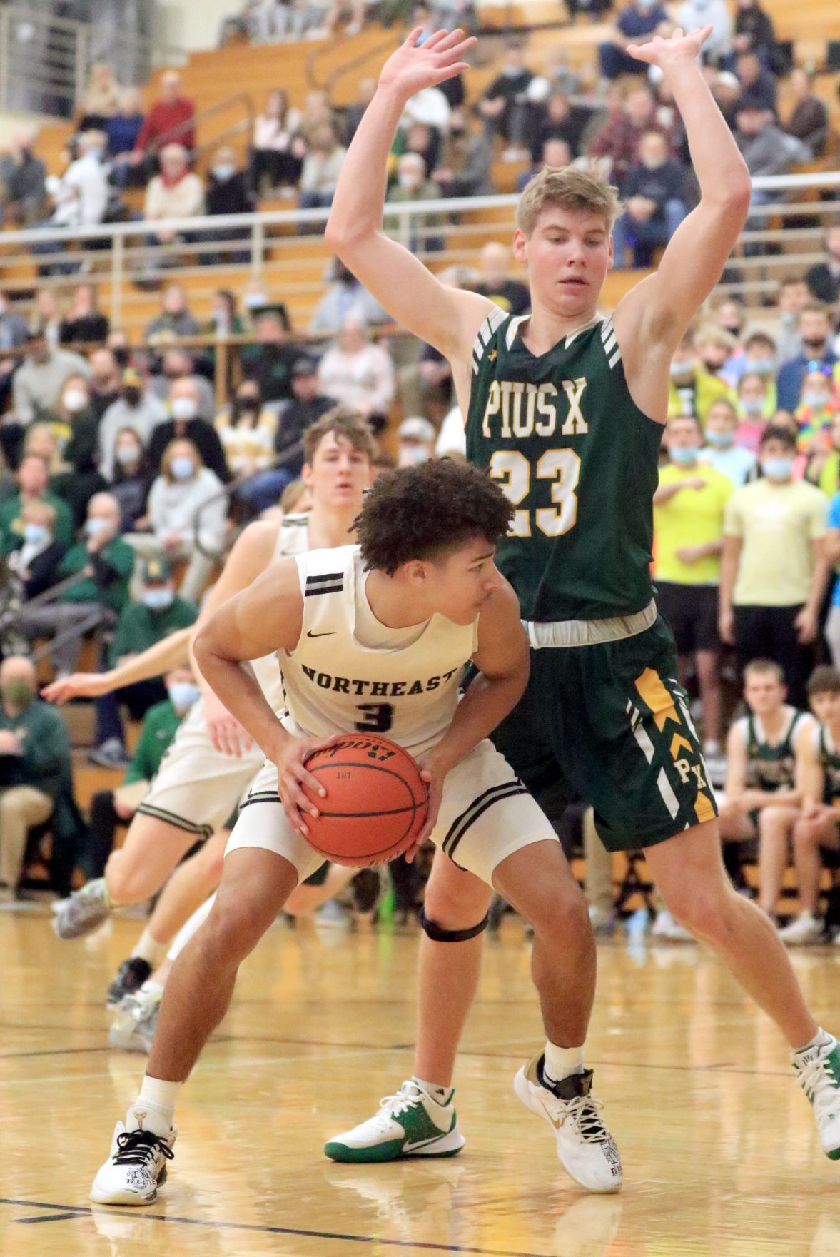 Lincoln Pius X vs. Lincoln Northeast, 1.8